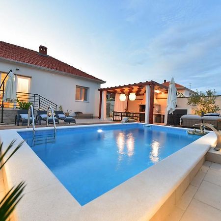 Villa Teuta Zadarvillas Εξωτερικό φωτογραφία