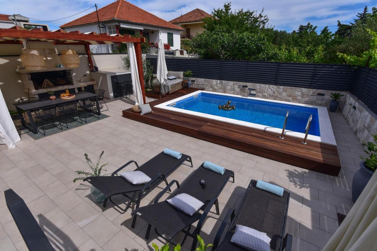 Villa Teuta Zadarvillas Εξωτερικό φωτογραφία